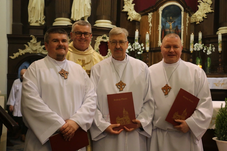 Płock. Ustanowienie nadzwyczajnych szafarzy Komunii św.