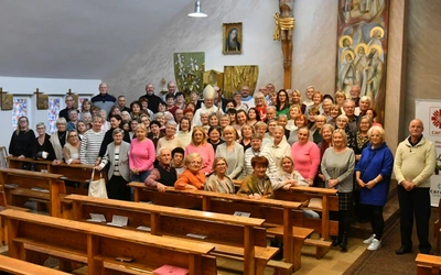 U Pani Cierpliwie Słuchającej nabierają sił do pomocy ludziom w potrzebie