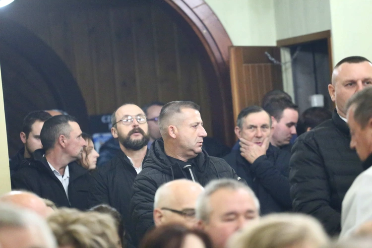Nowy ołtarz w Polnej