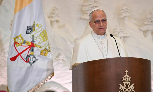 Piąty dzień podróży Leona XIV: Grób św. Szarbela i Harissa