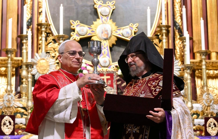 Czwarty dzień podróży Papieża: Wołanie o jedność chrześcijan