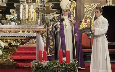 Adwent duchowym czasem nadziei