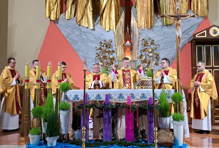 Brzesko. Błogosławieństwo lektorów i pielgrzymka LSO dekanatu brzeskiego