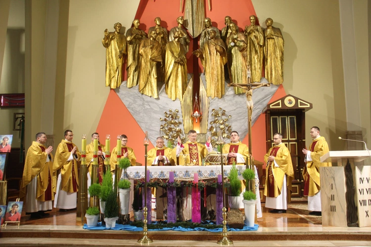 Brzesko. Błogosławieństwo lektorów i pielgrzymka LSO dekanatu brzeskiego