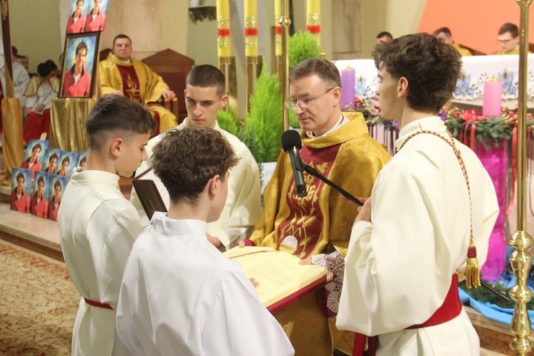 Brzesko. Błogosławieństwo lektorów i pielgrzymka LSO dekanatu brzeskiego