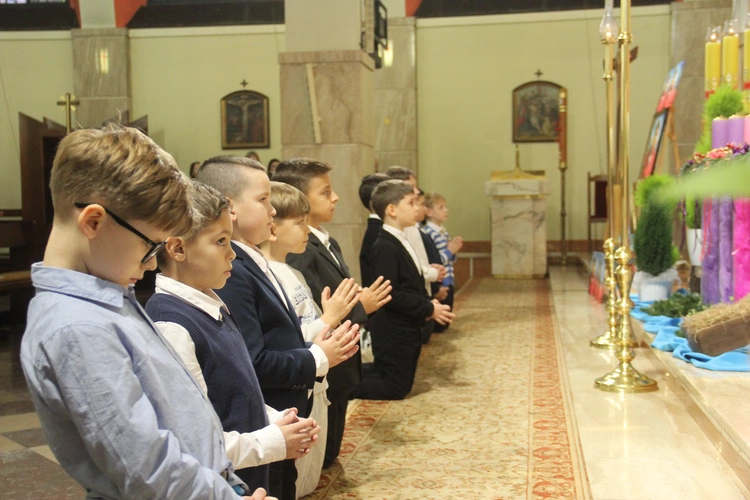 Brzesko. Błogosławieństwo lektorów i pielgrzymka LSO dekanatu brzeskiego