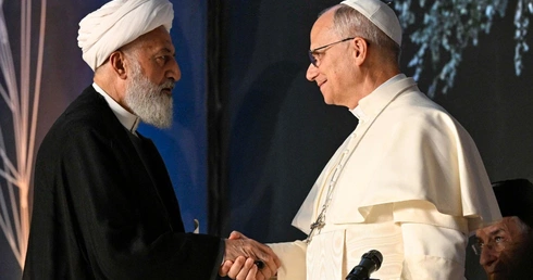 Leon XIV: Chrześcijanie, muzułmanie i niezliczeni inni mogą żyć razem