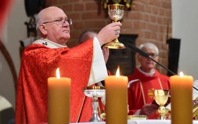 Uczy nas miłości do Chrystusa