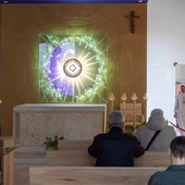 Spowiedź na dworcu kolejowym we Wrocławiu - Stacja Miłosierdzie!