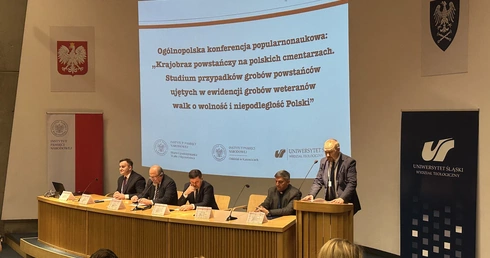 Katowice. Konferencja "Krajobraz powstańczy na polskich cmentarzach"