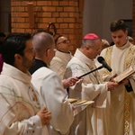 Krzyż z głogowskiej kolegiaty poświęcony