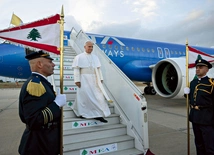 „Wysłannik pokoju” Leon XIV zawierzył Liban opiece św. Szarbela