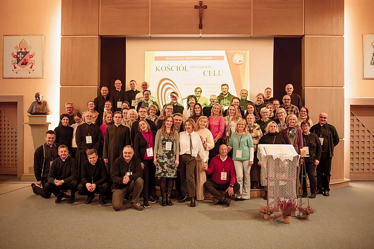 Wspólne zdjęcie uczestników.