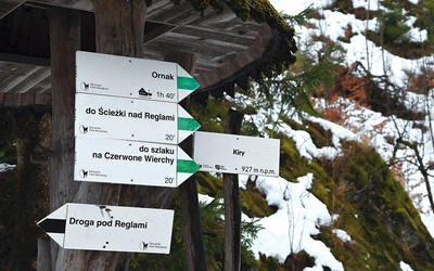 Wszystkie trasy są bardzo dobrze oznaczone. Pamiętajmy, żeby z nich nie zbaczać!