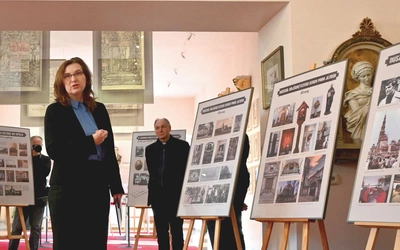 Ekspozycja powstała w ramach jubileuszu 100-lecia powrotu jezuitów do Opola.