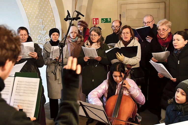 W wydarzeniu wzięło udział 18 osób.