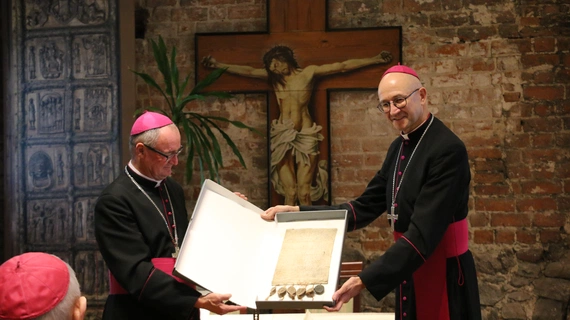 Płock. Przekazanie średniowiecznych pergaminów