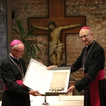 Płock. Przekazanie średniowiecznych pergaminów