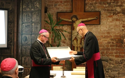 Historia zapisana atramentem