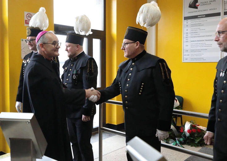 Uroczystości barbórkowe na kopalni Wesoła z udziałem abp. Andrzeja Przybylskiego