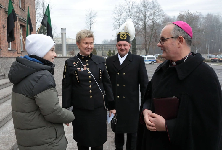 Uroczystości barbórkowe na kopalni Wesoła z udziałem abp. Andrzeja Przybylskiego