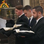 Obłóczyny oraz włączenie do grona kandydatów do diakonatu i prezbiteratu