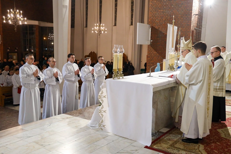 Uroczystość kandydatury w konkatedrze w Stalowej Woli