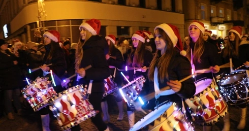 Świąteczna iluminacja w centrum Radomia