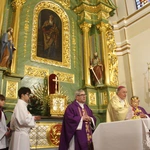 Poświęcenie odnowionych ołtarzy w kościele w Borowej k. Mielca