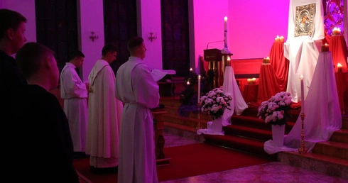 Akatyst ku czci Bogurodzicy w radomskim seminarium 