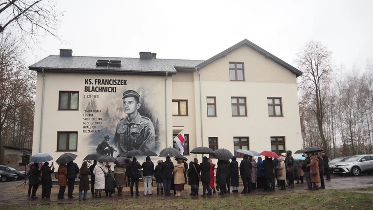 Zalesie - dom z formacją i historią
