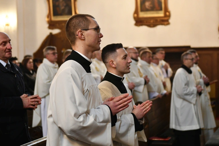 Obłóczyny i kandydatura w Rokitnie