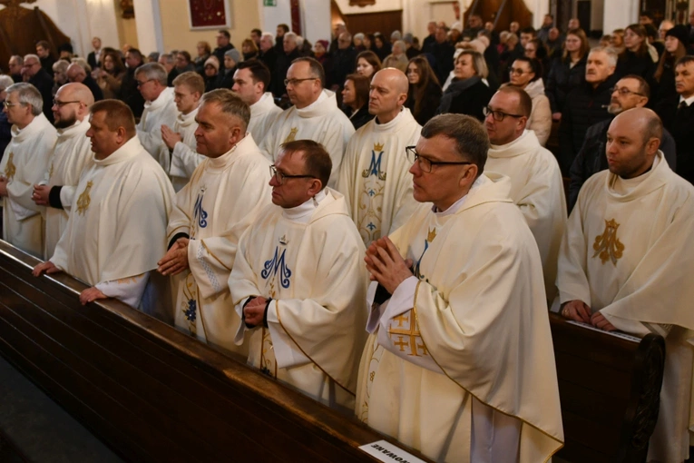 Obłóczyny i kandydatura w Rokitnie