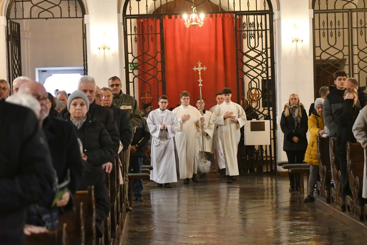 Obłóczyny i kandydatura w Rokitnie