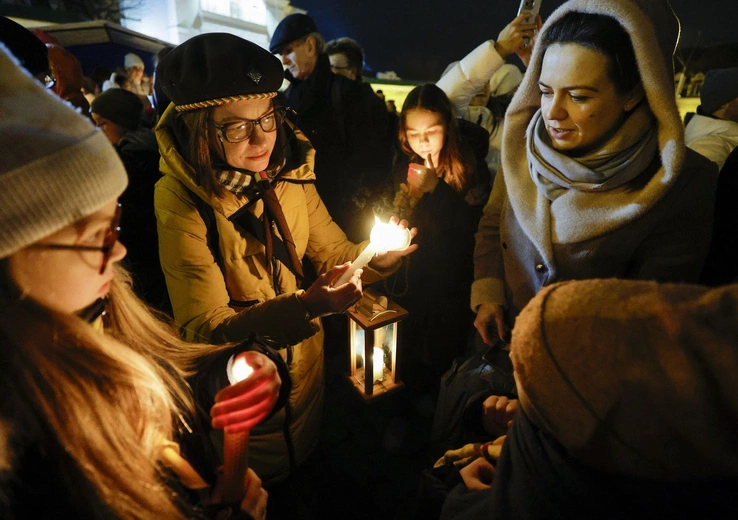 Tymczasem do Kijowa dotarło Betlejemskie Światło Pokoju...