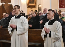 Dwaj klerycy przyjęli strój duchowny i stali się kadydatami do święceń