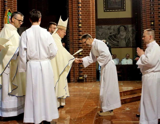 Nowi szafarze Komunii świętej