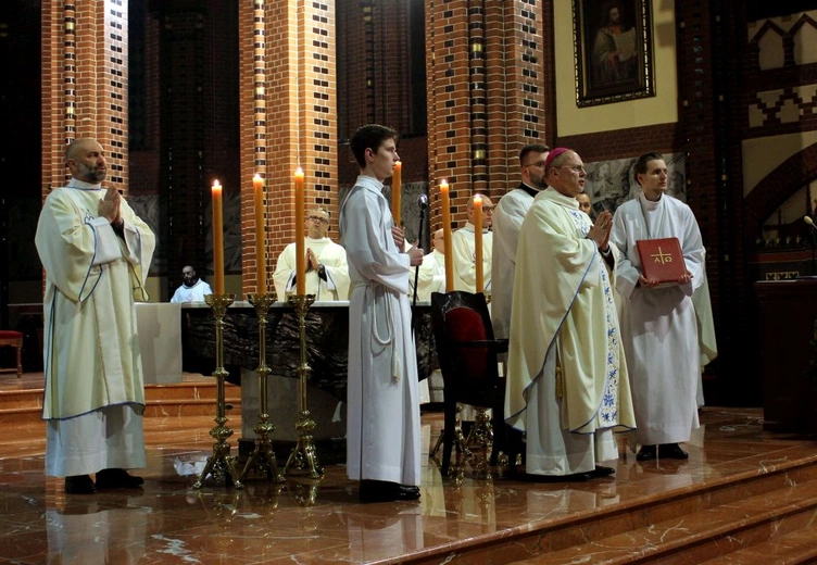 Nowi szafarze Komunii świętej