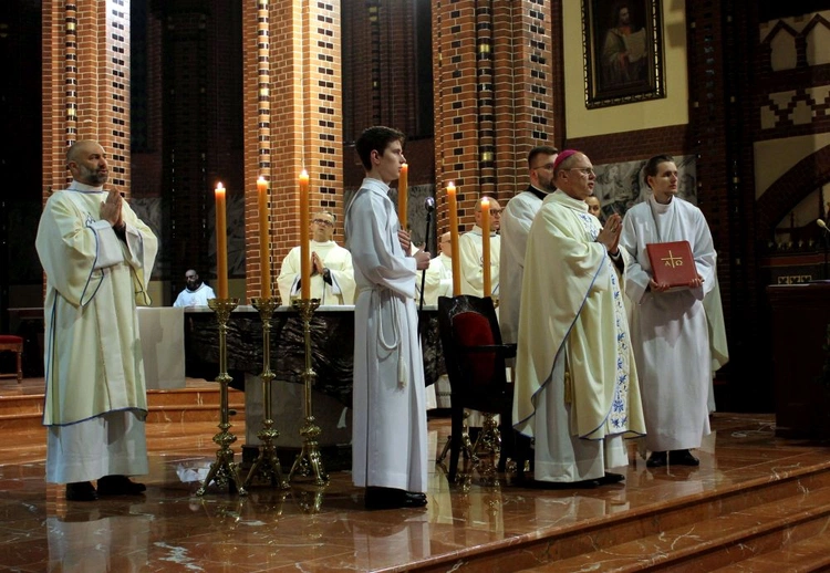 Nowi szafarze Komunii świętej