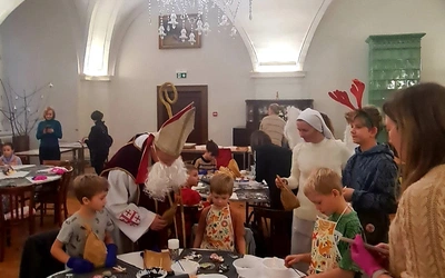 Warsztaty pierniczkowe u sióstr boromeuszek