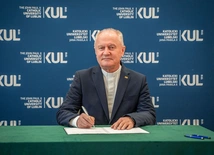 Dialog zamiast konfliktu - list rektora KUL do kard. Rysia