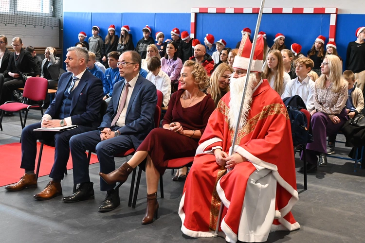 Nauka się opłaca 