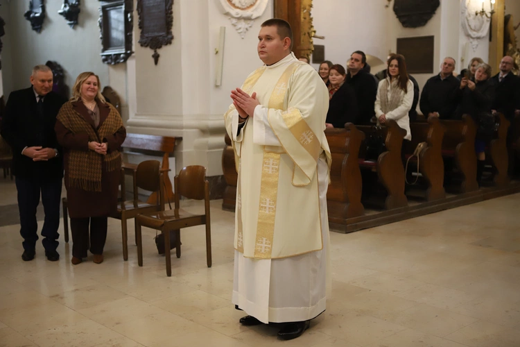 Diakon Marcel Korzeniewski święcenia kapłańskie pierwszego stopnia przyjął w dniu święta patronalnego WSD w Łowiczu.
