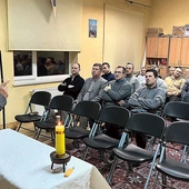 Panowie i panie wysłuchali przygotowanych specjalnie dla nich wykładów.