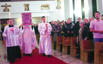 Nabożeństwo sprawowane było 7 i 8 grudnia w kaplicy seminaryjnej.
