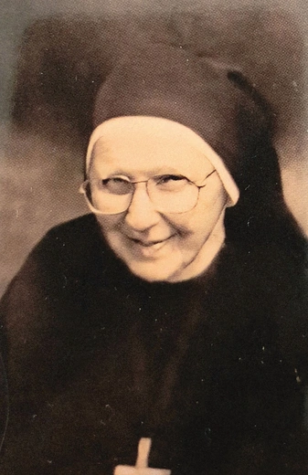 Ta zakonnica jednym uratowała życie, innym duszę – zmieniła wielu. 