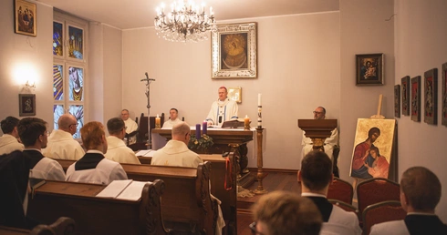 Pragnienie świętości, pokora i służba