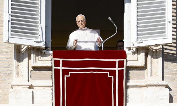 Leon XIV o rozmowie z Zełenskim, modlitwie w meczecie i przeprowadzce do Pałacu Apostolskiego