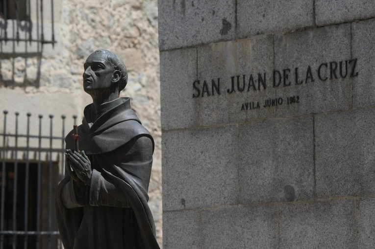 Wskazówka od św. Jana od Krzyża: W tobie płonie ogień 