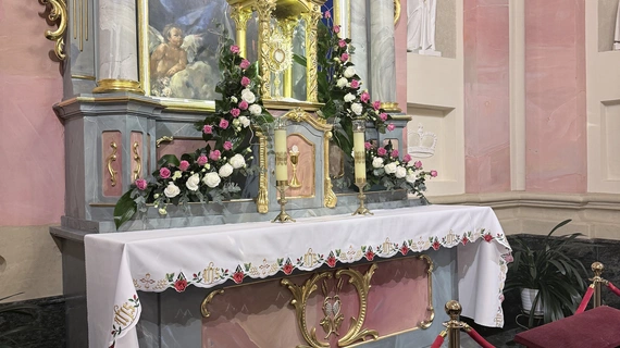 Pszczyna. Ustanowienie kaplicy całodobowej adoracji